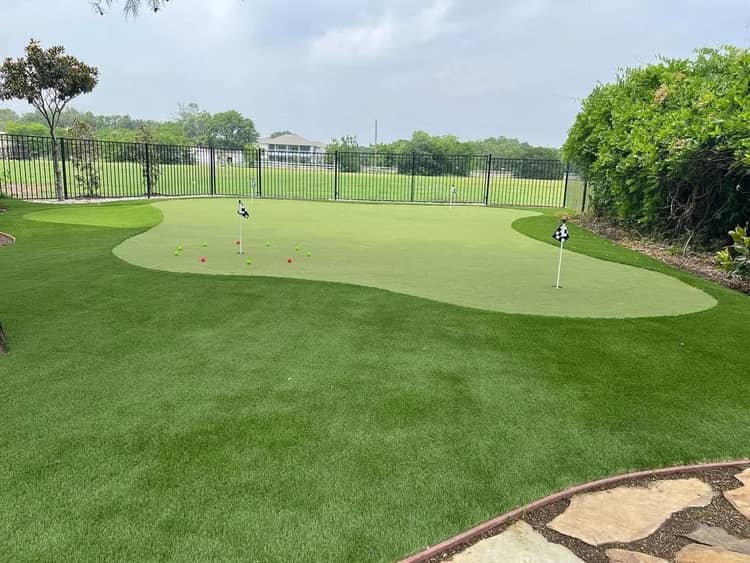 Custom backyard putting green installation in Dallas-Fort Worth - project photo 10