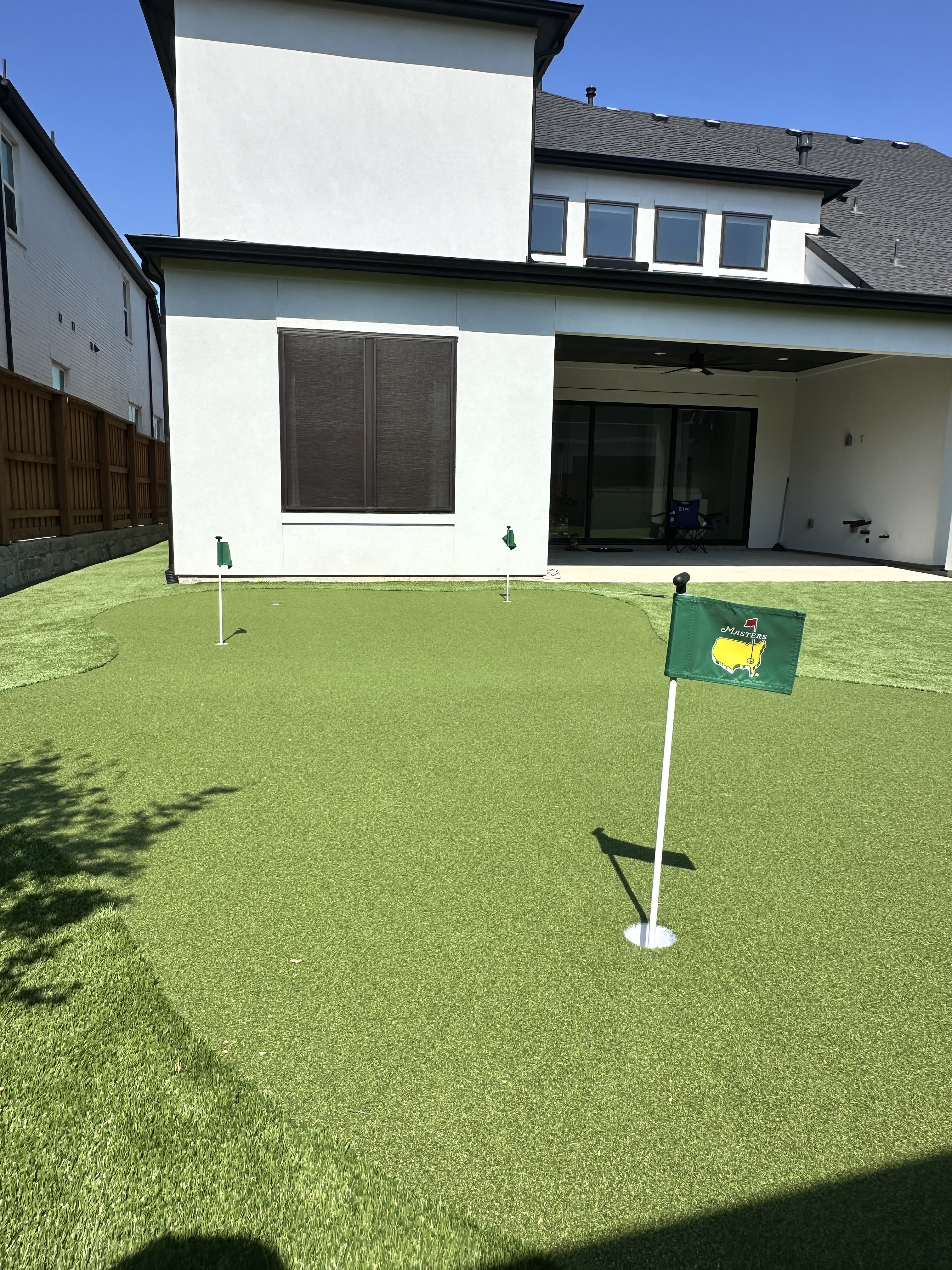 Backyard putting area
