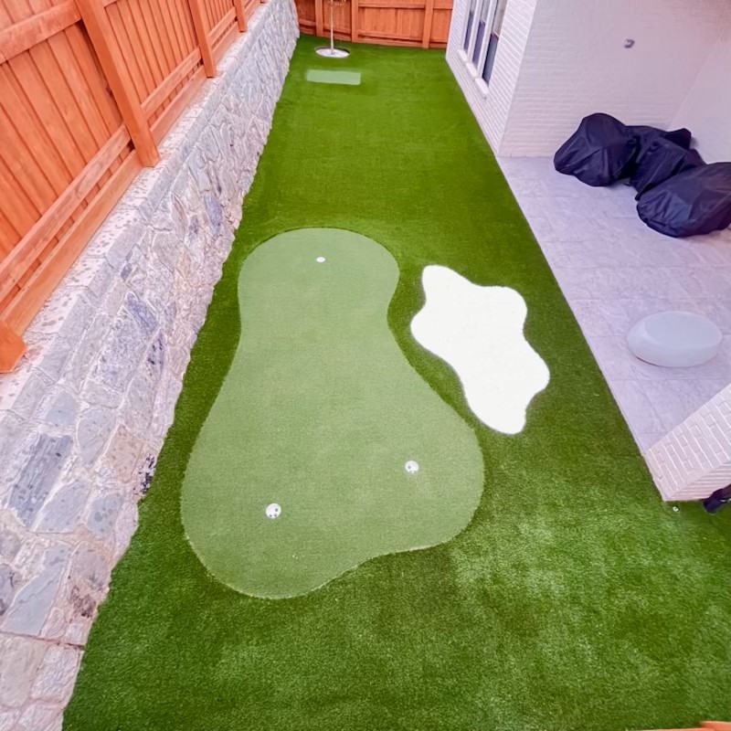 Putting Greens turf installation - PG